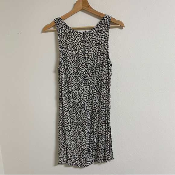 Reformation Noah Dress size 10 - Picture 7 of 9
